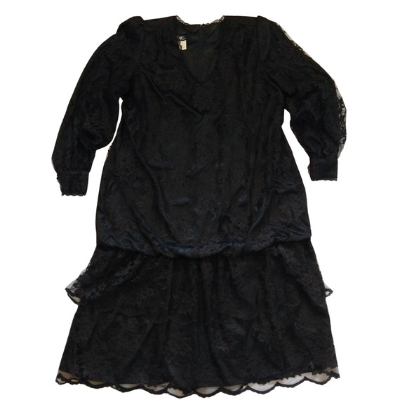Vintage 80s Black Lace Drop Waist Dress Plus Size 24W V Neck Tiered Gothic Goth - Picture 1 of 11